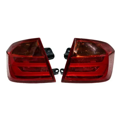 Lanterna Bmw Serie 3 318i 320i Ano 2013 2014 par