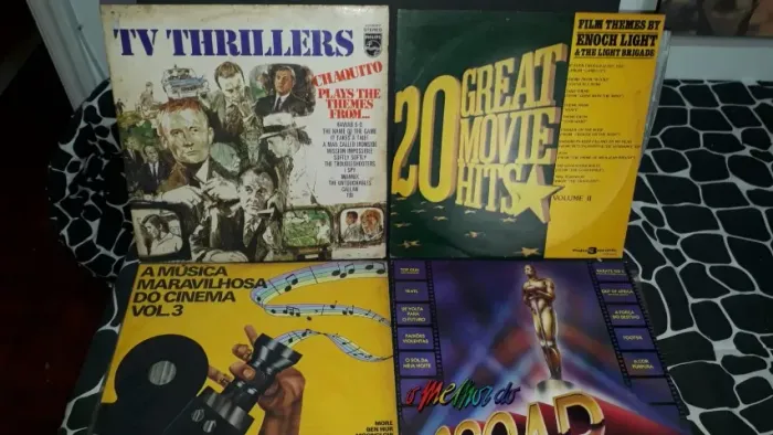 LP (4) musicas de filmes e seriados de tv antigos