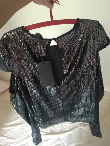 Blusa John John TAM G  de 598 por 80 reais
