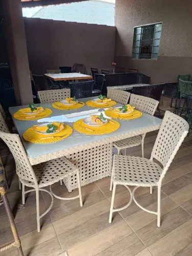 Mesa com 6 lugares em fibra sintetica a pronta entrega !