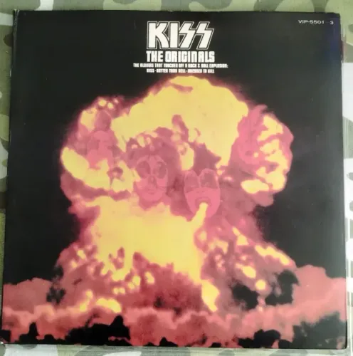LP Vinil Kiss The Originals (Box Set 3 LPs) Com Encartes 1977 M/NM Importado Japão