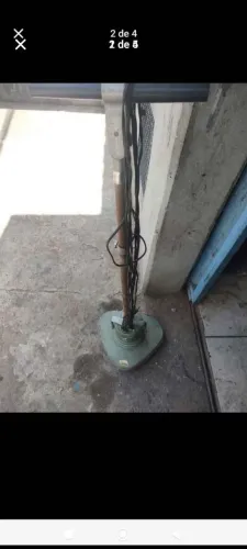 Enceradeira elétrica antiga Walita, funcionando.
