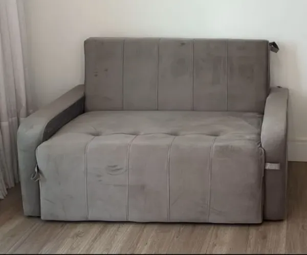 Sofá Cama Amora Veludo 1,38m (FAZEMOS ENTREGA EM ATE 24 HORAS DF E ENTONO)