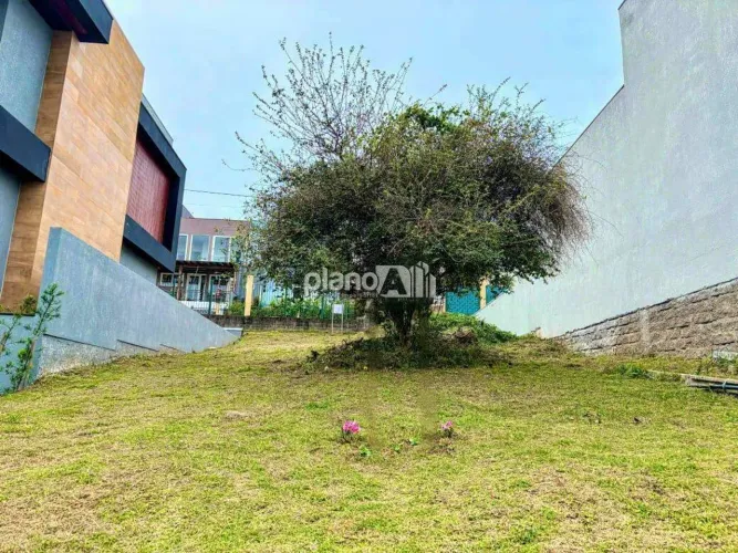 Terreno em condomínio Villa Lucchesi - Província Di Genova à venda, com 250m², - Villa Luc