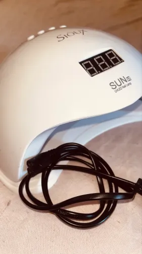 Vende-se cabine de unha em gel