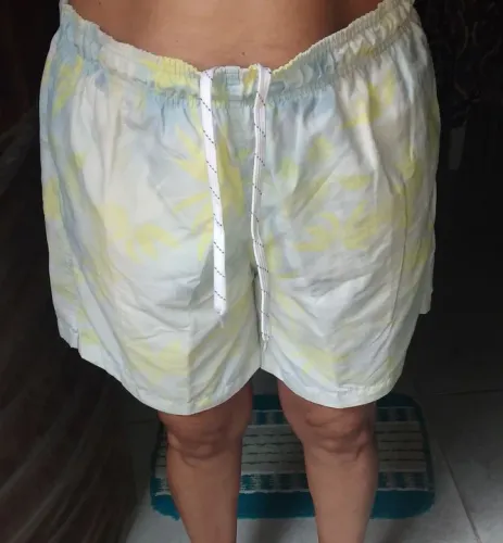 Short de Praia Tie Dye