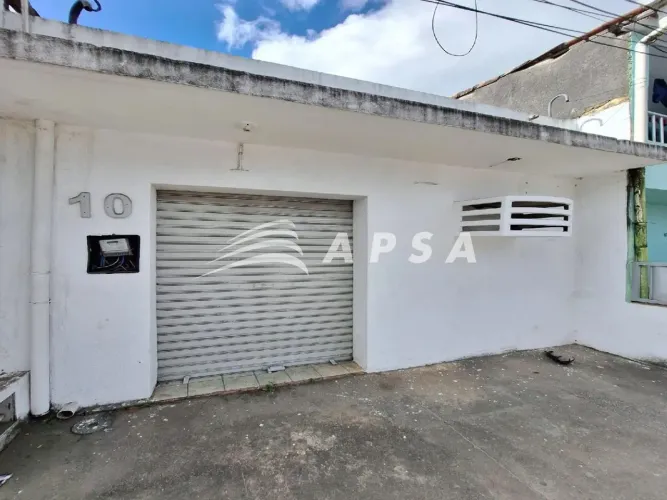 ÓTIMO PONTO COMERCIAL EM RUA ESTRATÉGICA E BEM MOVIMENTADA, PRÓXIMO A PONTO DE ÔNIBUS, FAC