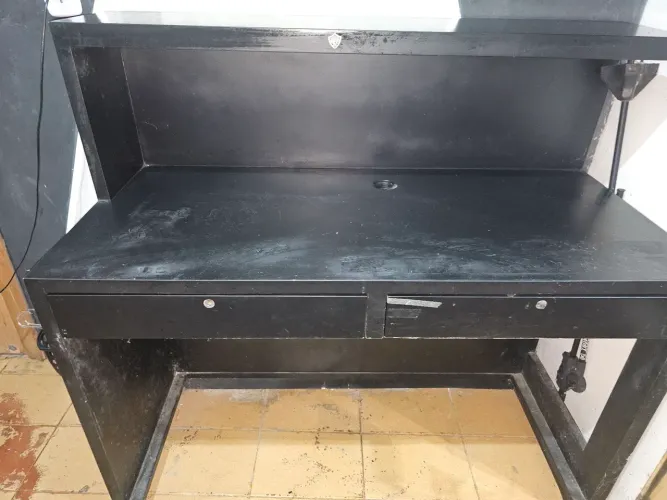 Escrivaninha, mesa de escritório de madeira preta