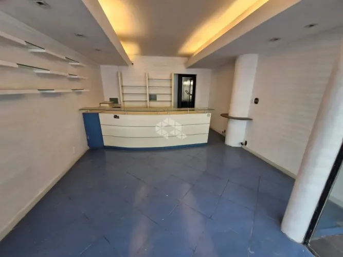 OPORTUNIDADE DE NEGÓCIO! PRÉDIO COMERCIAL NA CEL VICENTE REFORMADO