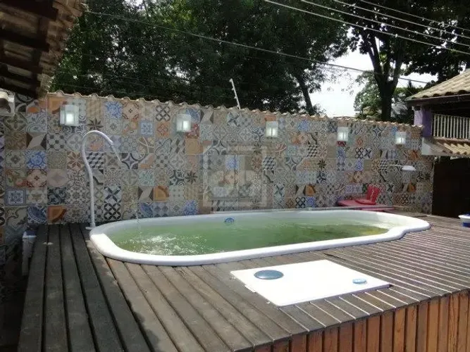 Ilha do Governador - Portuguesa - Casa - Piscina - Quintal - Terraço - Churrasqueira - Sal