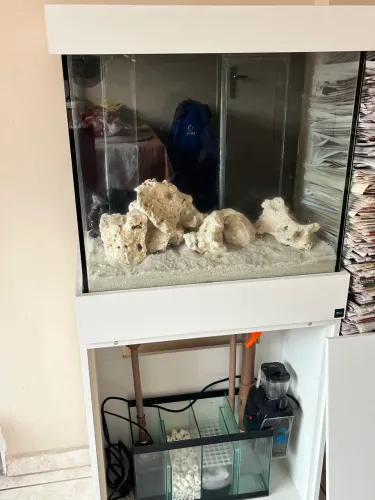 Aquário com Armário