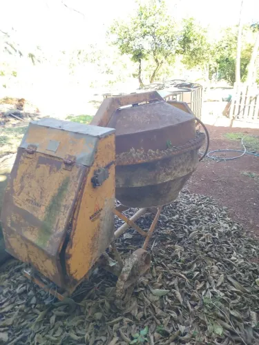 Betoneira 400 litros