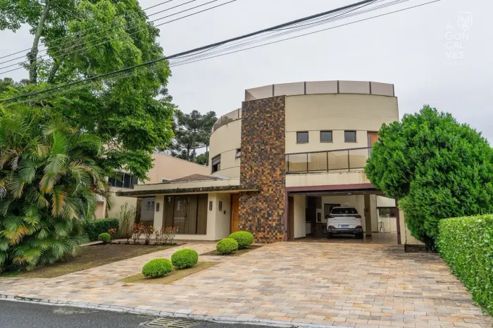 Casa em Condomínio Fechado, 05 Suítes, Pinefilds, Pinhais.