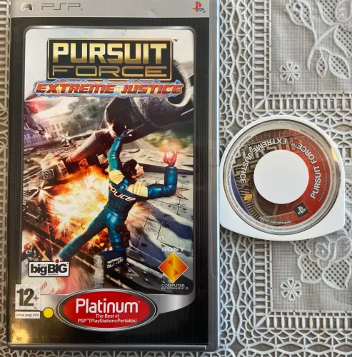 Jogo PSP - Pursuit Force Extreme Justice