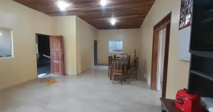 !Vende-se no ICUÍ próx ao CRAS.
