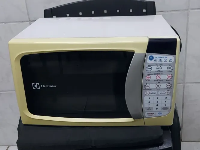Micro-ondas Electrolux 20 Litros 110v - Ler Descrição!