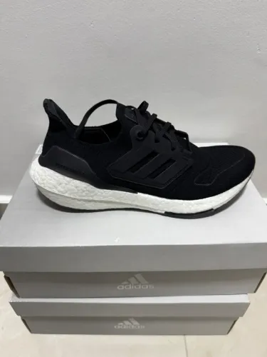 adidas ultraboost, 40