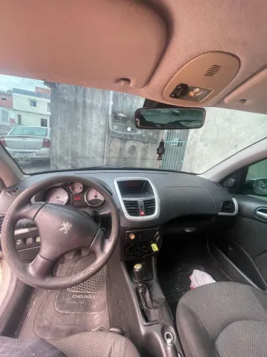 Peugeot 207 XR Sport 1.4 Flex 8V 5P 2012