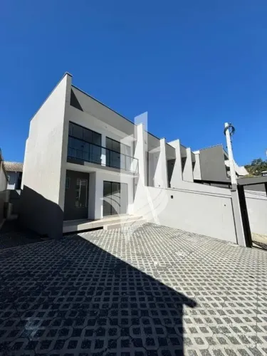Sobrado no bairro Escola Agrícola