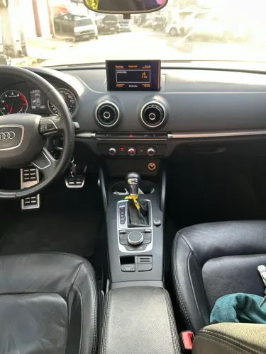 Audi A3 Sedan 1.4/ Attra. 16V TB FSI S-tronic 2015