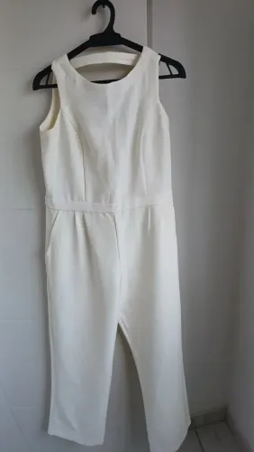 Macacão branco elegante tamanho M/G