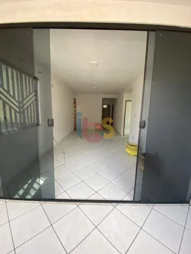 VENDO APARTAMENTO NO CENTRO