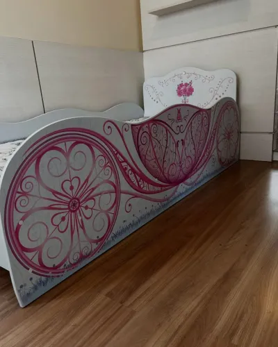 Cama nova com temática de carroça de princesa, 100% MDF