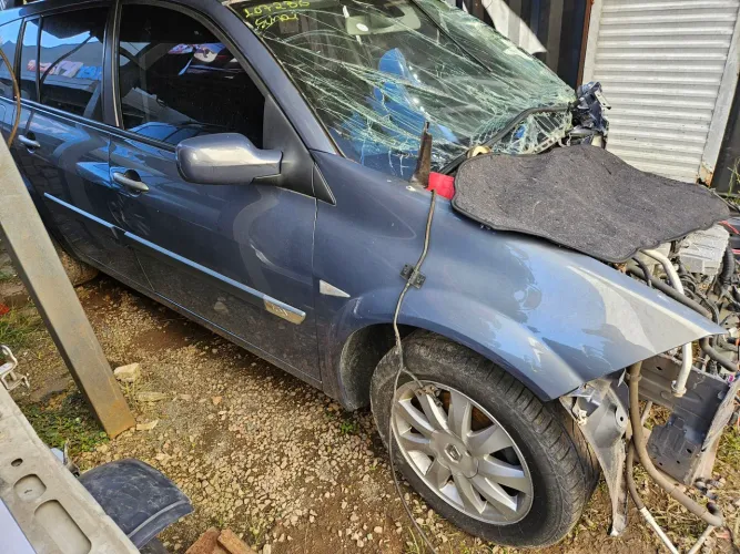 Peças para Renault Megane - Diversas peças disponíveis