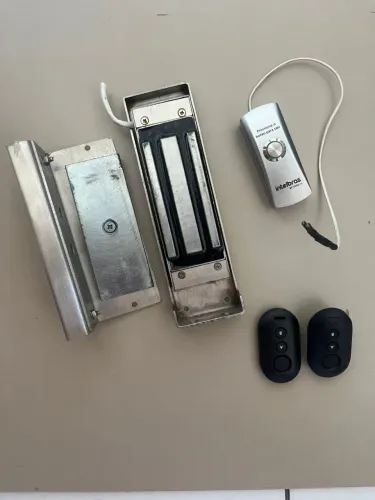 Fechadura Eletroímã Intelbras + Acessórios