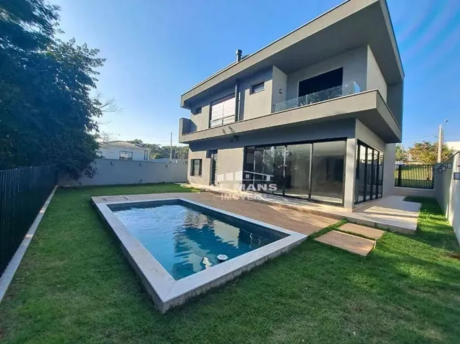 Casa a venda ou alugar no Condomínio Alphaville, no bairro Santa Rosa em Piracicaba/SP