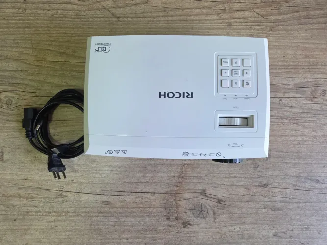 Projetor Data-show RICOH PJ X2340 3000 Lumens 800x600 DP