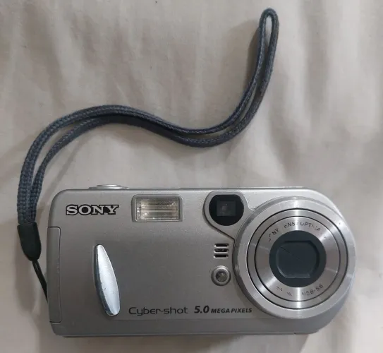 Câmera fotográfica Sony