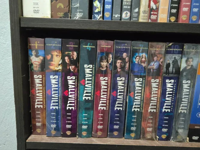 Seriado dvd smallville 1 a 10 temporada