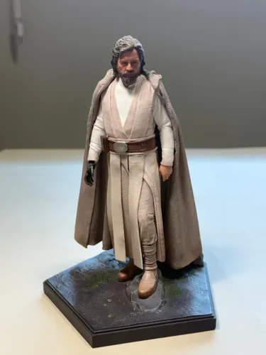 Luke Skywalker (old Ver.) - 1/10 - Iron Studios