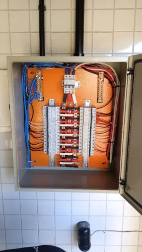 Eletricista residencial e industrial