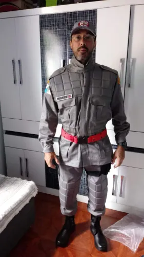 Roupa de bombeiro civil