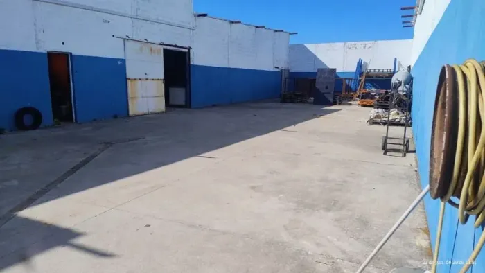 GALPÃO INDUSTRIAL À VENDA OU LOCAÇÃO | 1.100m² DE TERRENO