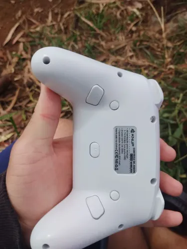 Controle Joystick Sem Fio Compatível com PC Android e Nintendo Cor Branco