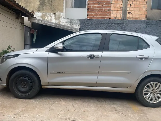 Fiat Argo 1.0 6V Flex. 2022