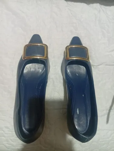 SCARPIN CORELLO - SALTO GROSSO BICO FINO (AZUL ROYAL)