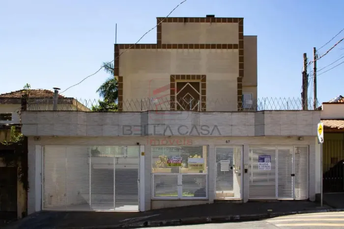 Lindo Sobrado em Condomínio Fechado