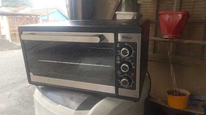 Forno elétrico Philco 46l funcionando normalmente 
