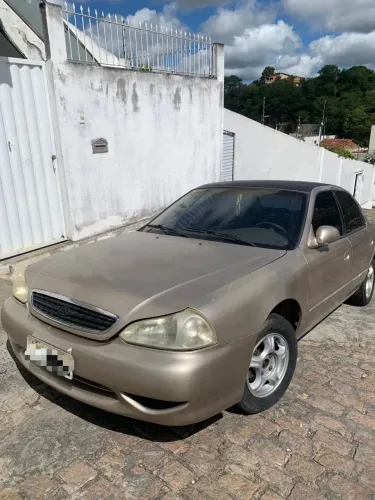 Kia Motors Clarus GLX 2.0 16V Aut. 1999