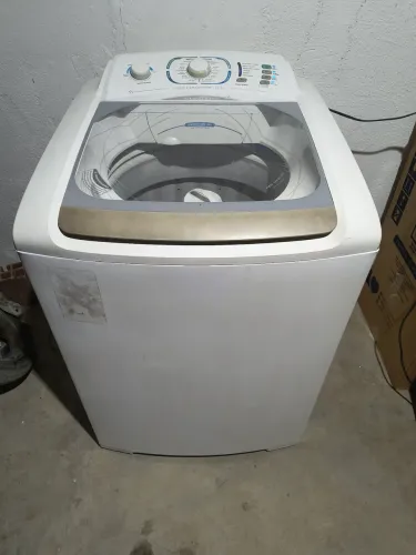 Máquina de lavar Electrolux 12kg funcionando perfeitamente