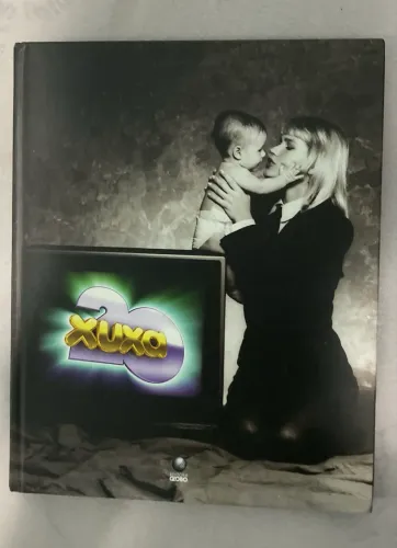 Livro Xuxa Uma História de Amor Autografado Raro