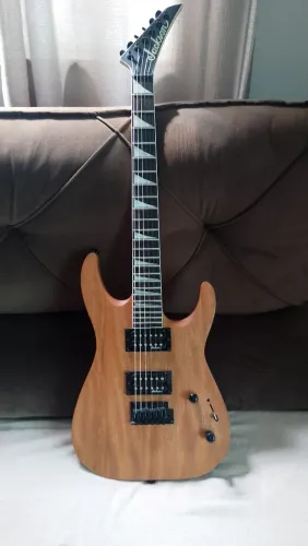 Guitarra Jackson js22