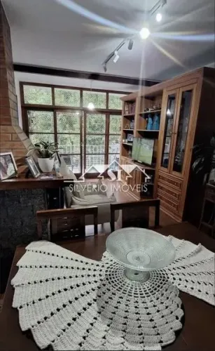 Apartamento- Petrópolis, Independência