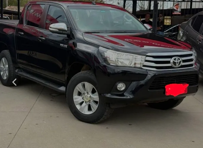 Toyota Hilux CD SRV 4X4 2.8 TDI Diesel Aut. 2016