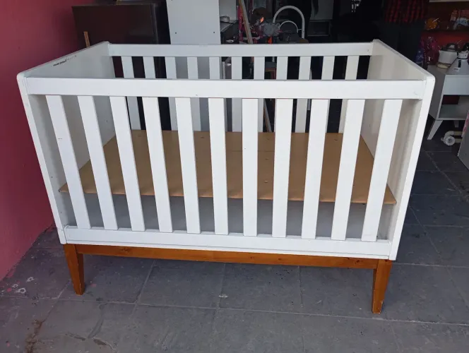 Berço Mini cama sem colchão