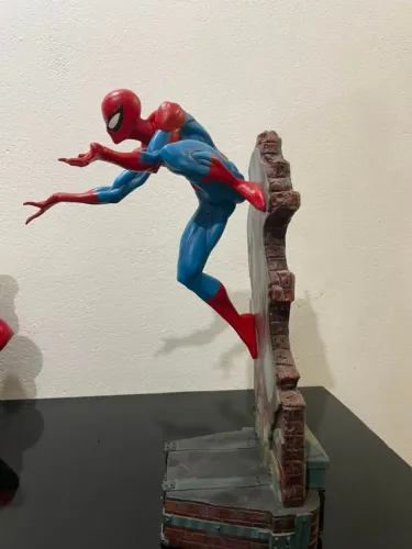h.aranha sideshow comiquete com pintura customizada COM CAIXA